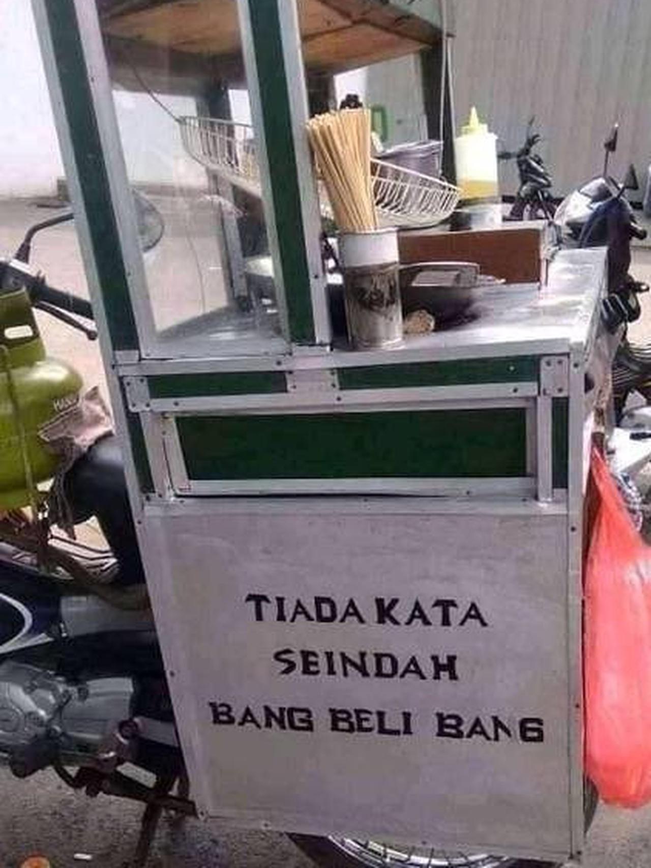 3 Cara Unik Tukang Bakso Ngasih Nama Dagangan